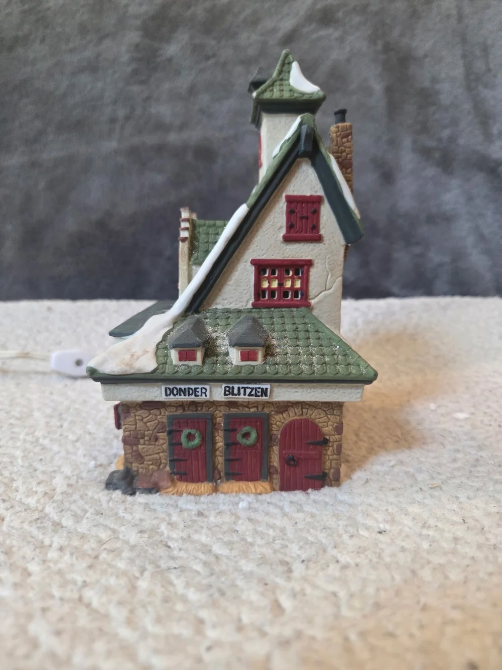 Department 56 Heritage Village Collection: North Pole Series 